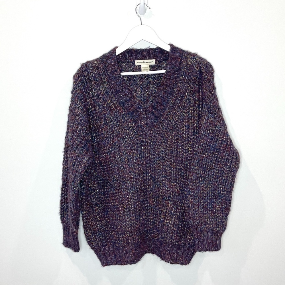 Cotton Emporium Metallic Shaker Stitch V-Neck Sweater - Picture 2 of 7